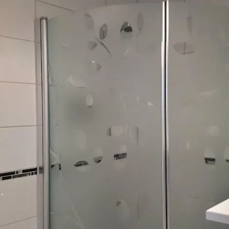 Best Keyless Entry Apartment *